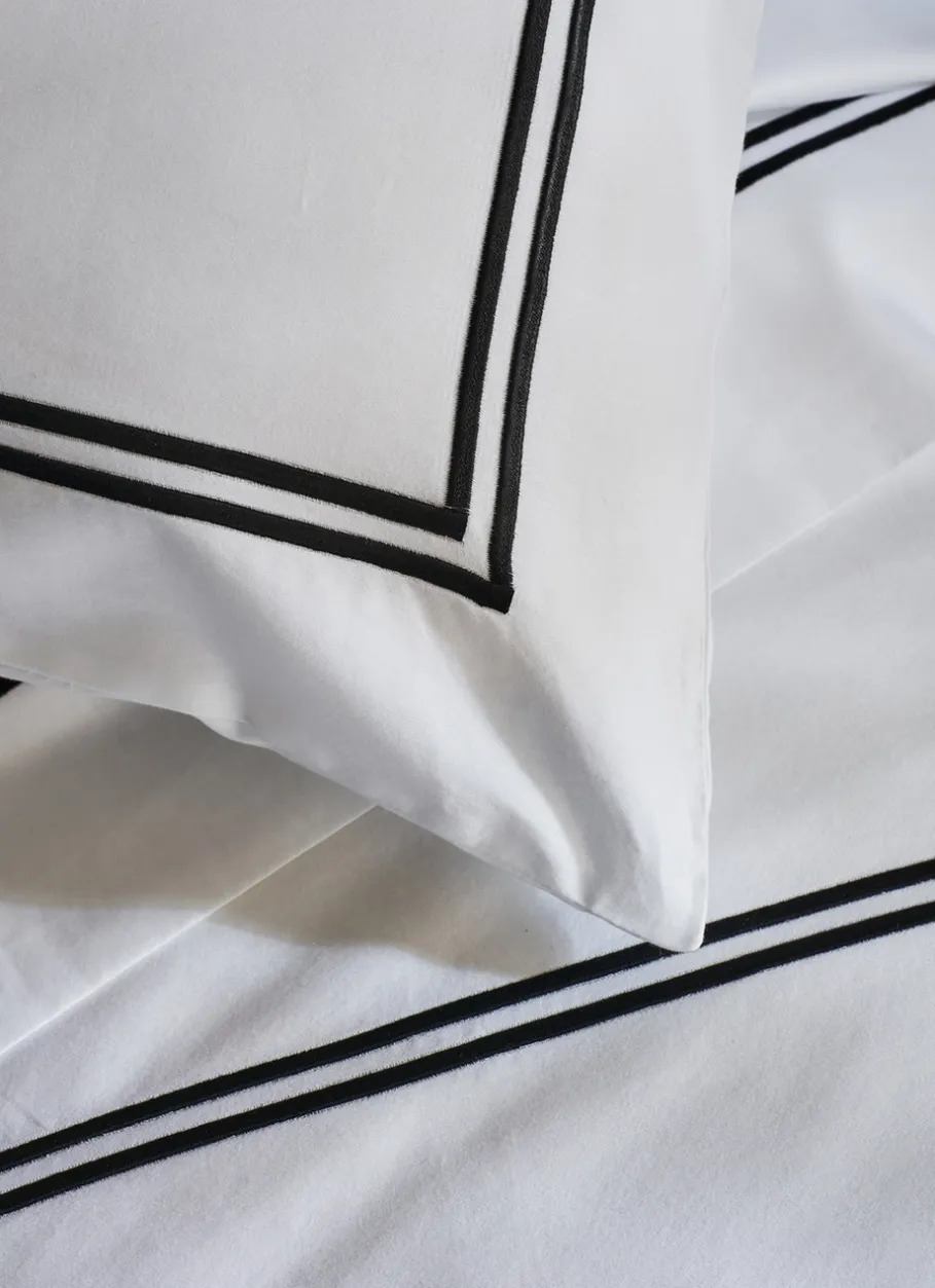 Bouchara Drap Uni^DRAP PLAT EN SATIN