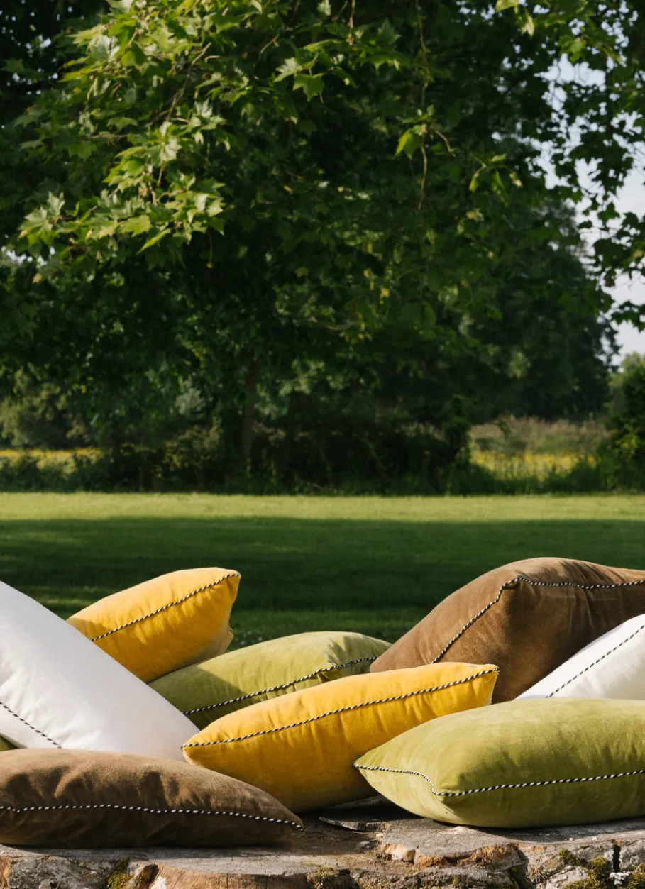 Bouchara Coussin, Coussin De Sol^MOYEN COUSSIN EN VELOURS AVEC PASSEPOIL RAYÉ