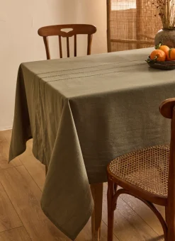 Bouchara Nappe^NAPPE BRODÉE AU CENTRE AVEC POINT TON SUR TON