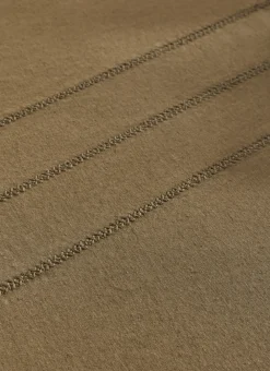 Bouchara Nappe^NAPPE BRODÉE AU CENTRE AVEC POINT TON SUR TON