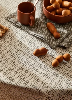 Bouchara Nappe^NAPPE ENDUITE RONDE MOTIF FANTAISIE