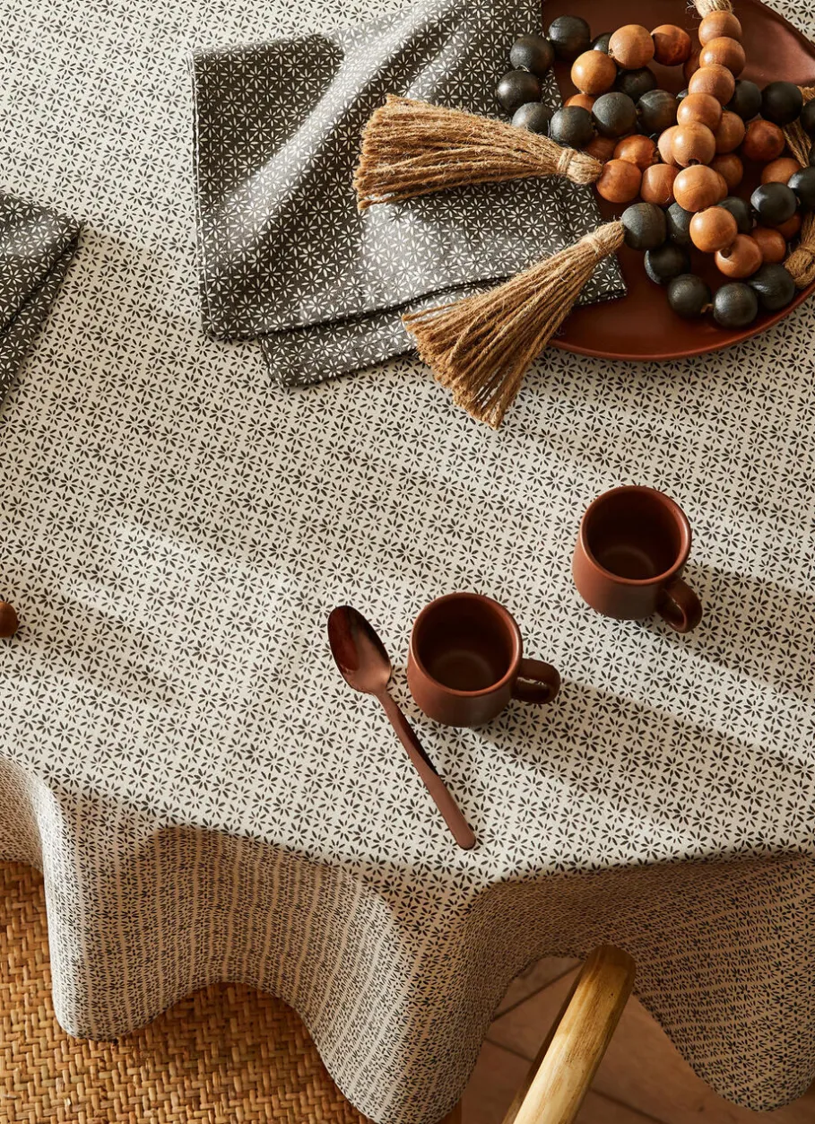 Bouchara Nappes Enduites & Anti-Taches|Nappe^NAPPE RONDE EN COTON ENDUIT IMPRIMÉ PETITES FLEURS