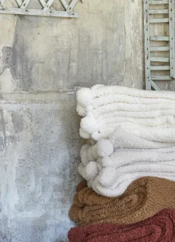 Bouchara Plaid|Jete De Lit, Edredon^PLAID EN SHERPA AVEC FINITIONS POMPONS