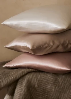 Bouchara Taie Unie^TAIE D'OREILLER PURE SOIE DE MÛRIER