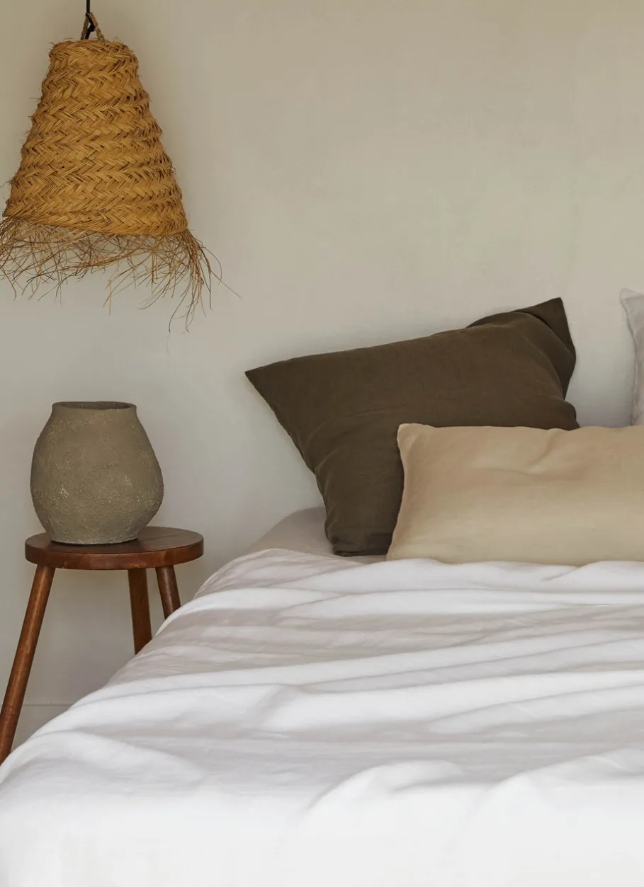 Bouchara Taie Unie^TAIE D'OREILLER UNIE EN LIN LAVÉ 165GR