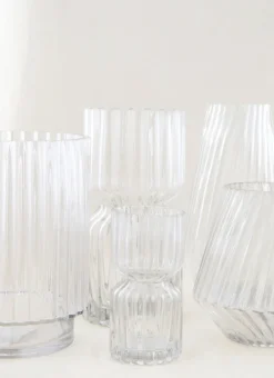 Bouchara Vase, Cache-Pot^VASE RECTANGULAIRE EN VERRE STRIÉ PETIT FORMAT